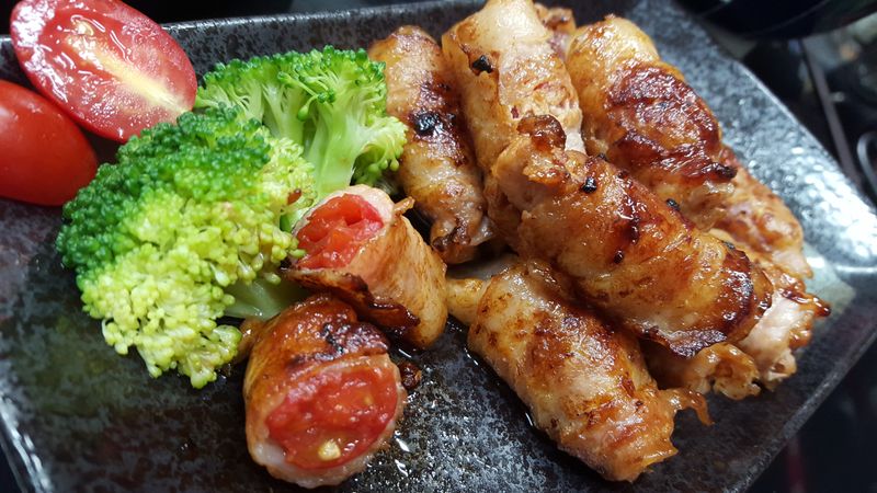 豬肉蕃茄捲