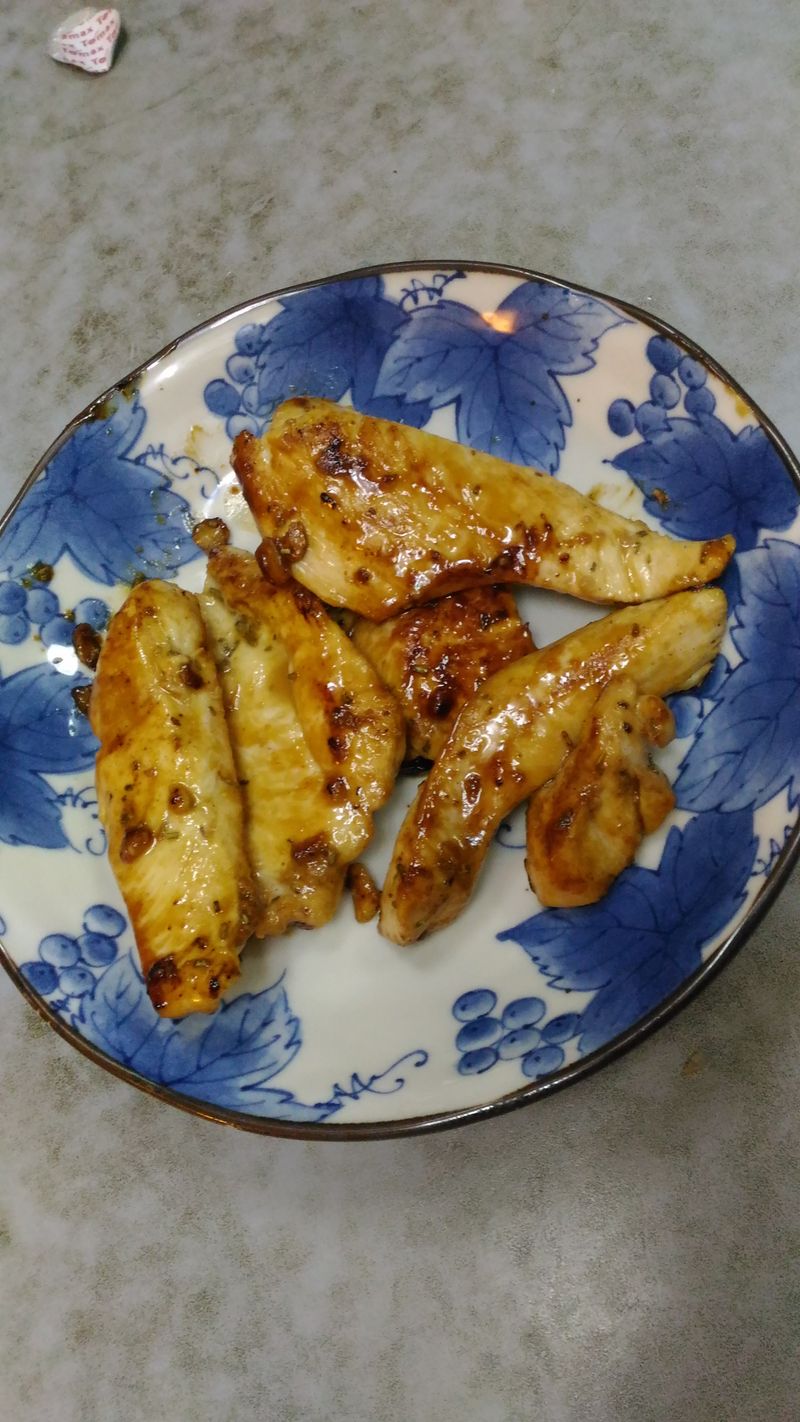 煎雞胸肉
