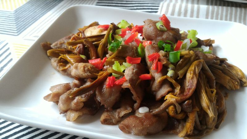 ▍低GI ▍金針花炒肉片