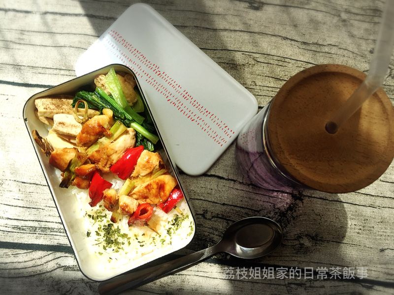 串燒雞肉便當