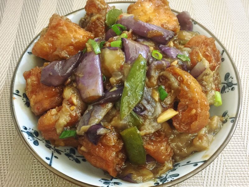 魚香茄子燴油條