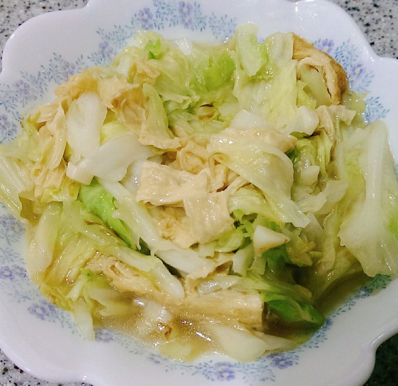 豆皮炒高麗菜