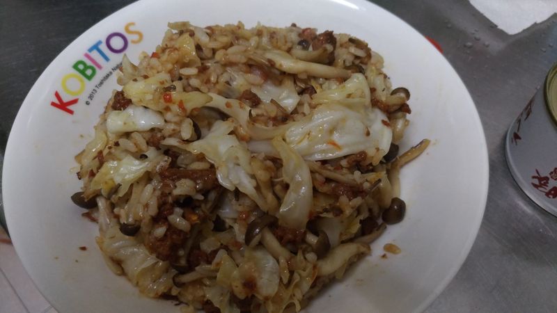 辣肉菇菇奶油炒飯