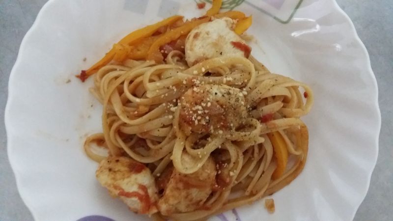 【完美絕配義式饗宴】甜椒雞肉義大利麵