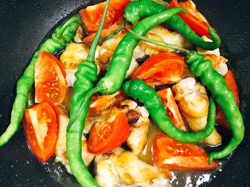 香料燉雞肉 Stewed Chicken