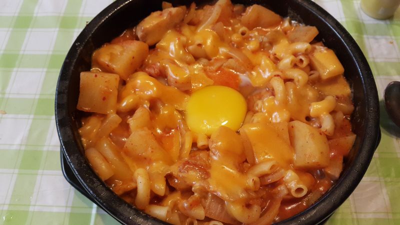 韓式泡菜雞肉通心粉