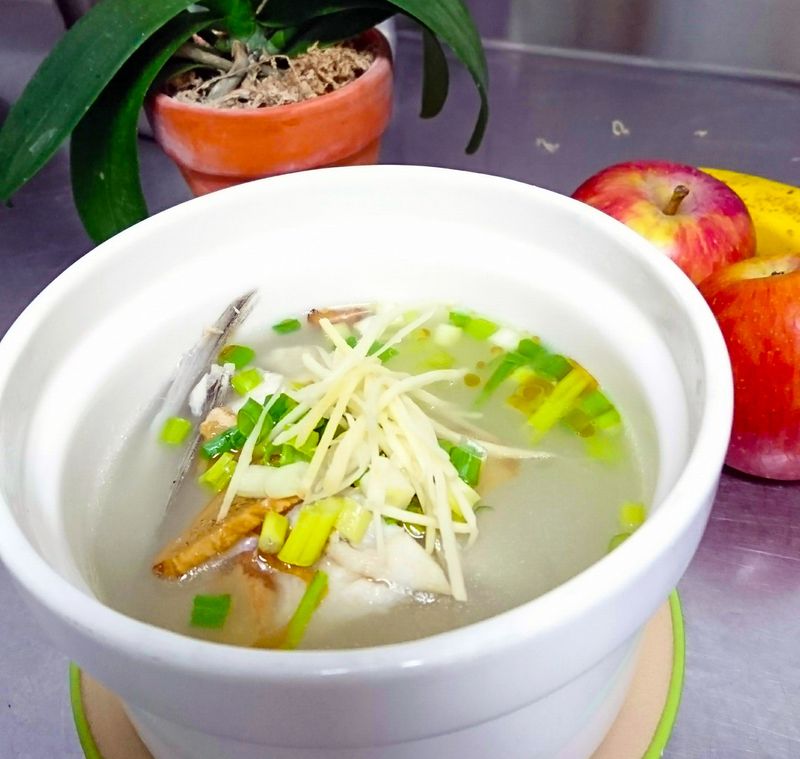 鱸魚下巴鮮湯