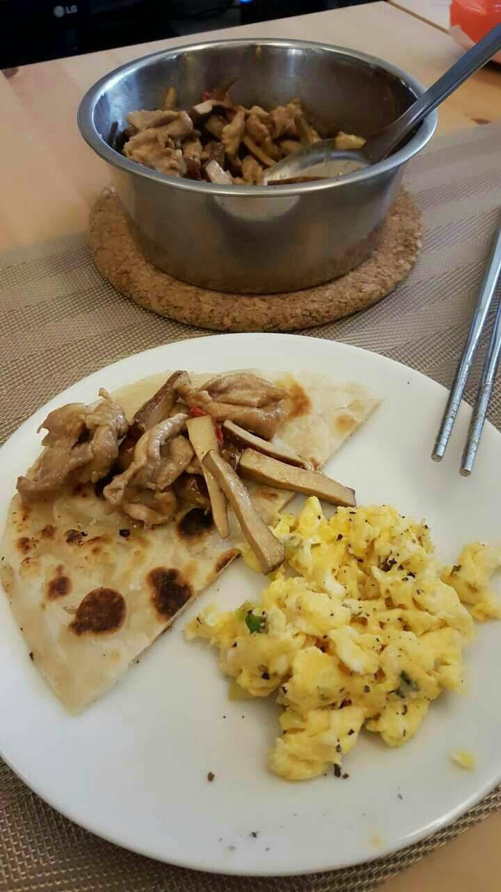 豆干炒肉絲