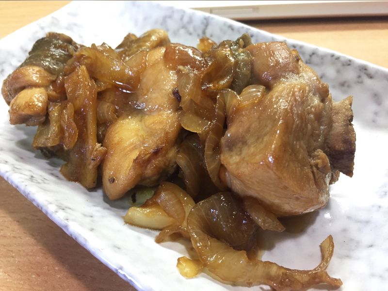 ［宿舍生活］洋蔥雞