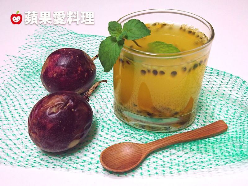 蜂蜜檸檬百香果汁(10秒。自製天然飲料)