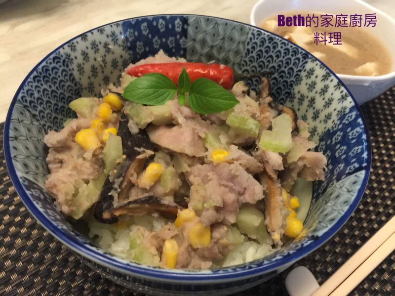 香煮芋頭/蓋飯(素)