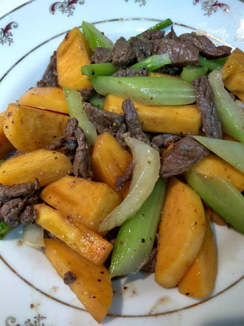 甜柿炒牛肉