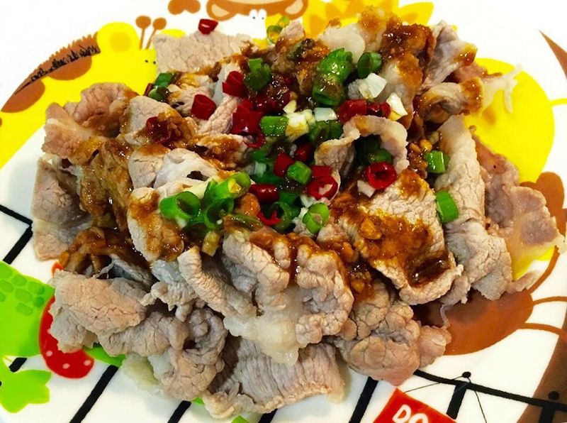 白灼梅花肉片