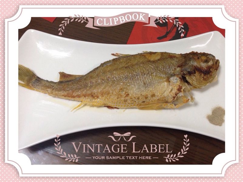 香煎黃魚佐白胡椒粉