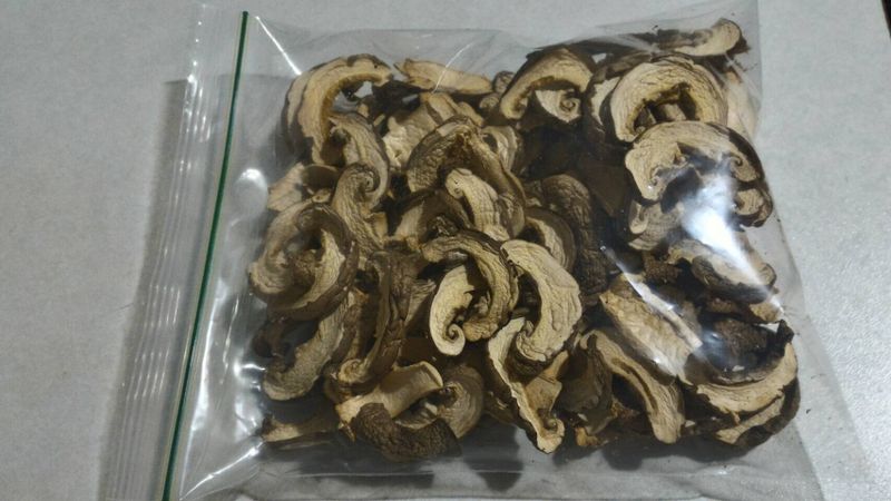 天然日曬香菇