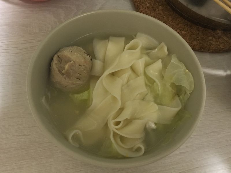10分鐘貢丸湯麵