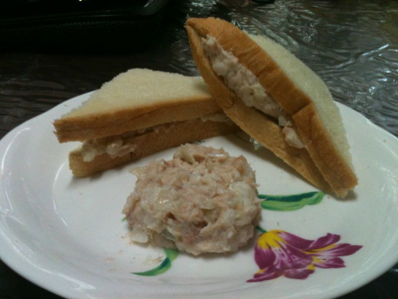 營養滿分鮪魚洋蔥馬鈴薯沙拉