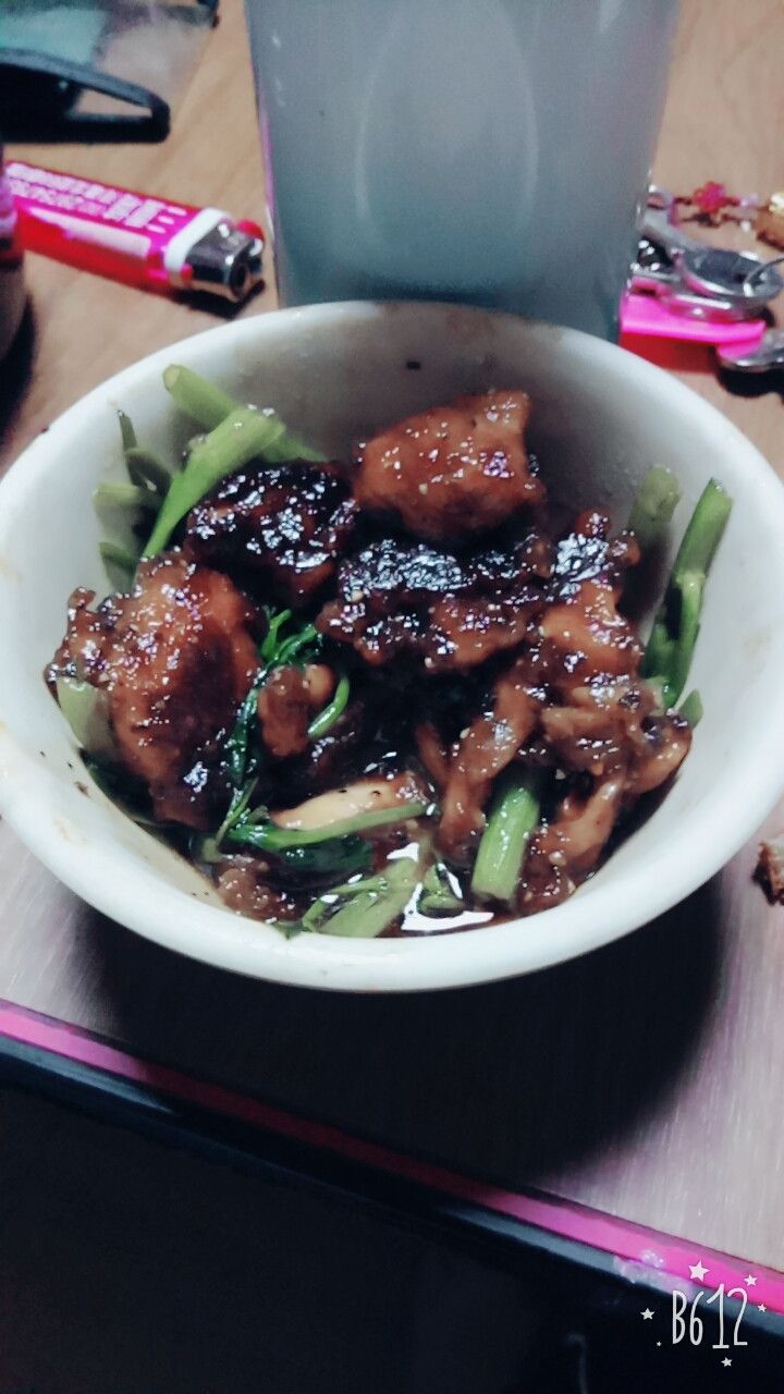 空心菜炒肉