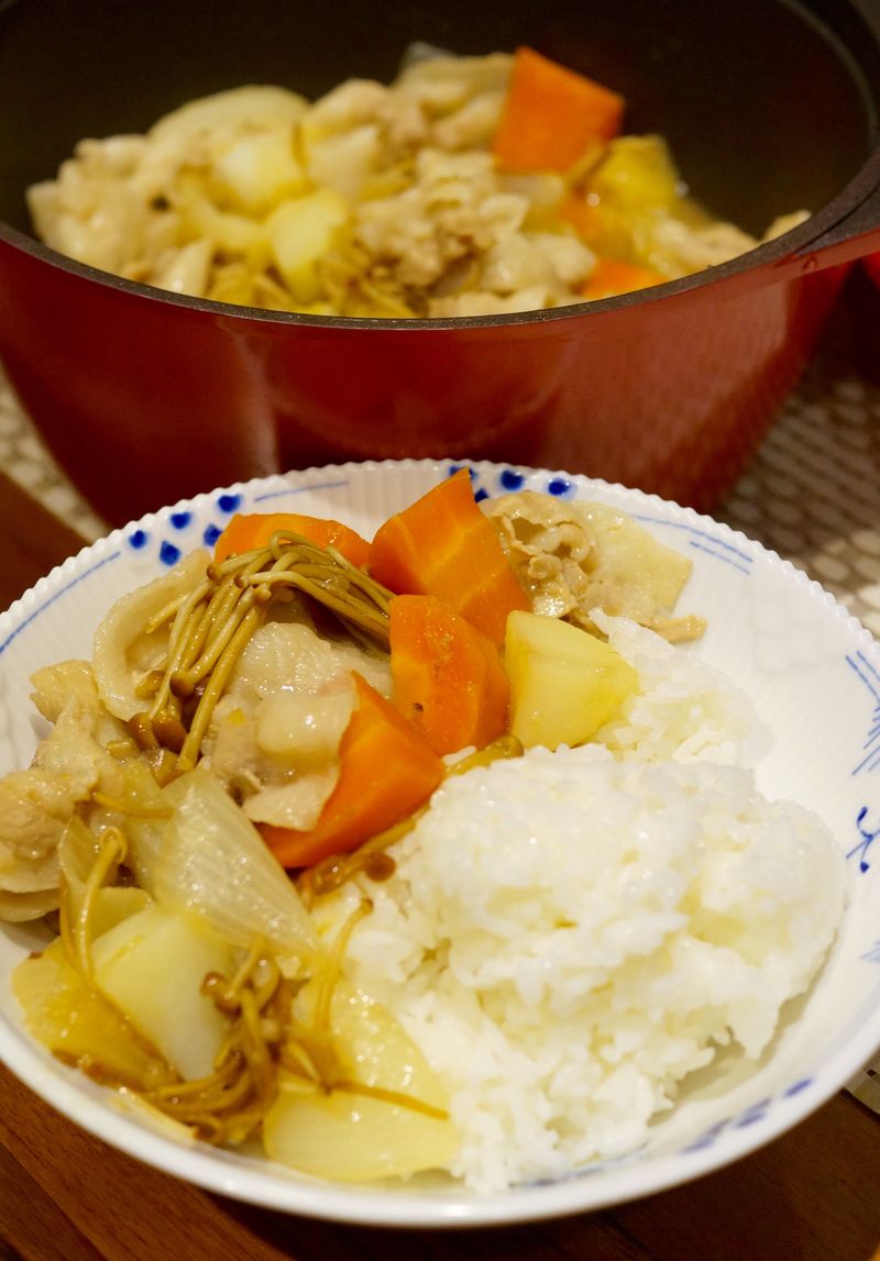 輕鬆一鍋煮:日式馬鈴薯燉肉(無水料理)