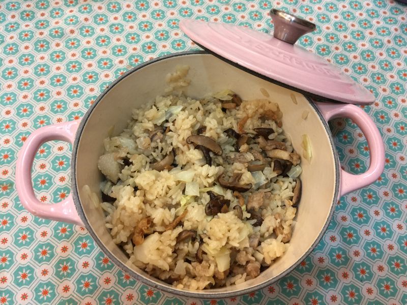 鑄鐵鍋高麗菜飯