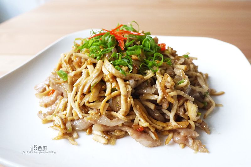 豆干炒肉絲
