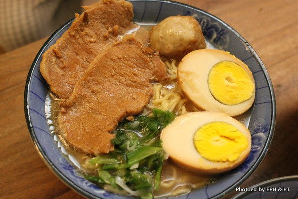 豪華版一蘭泡麵