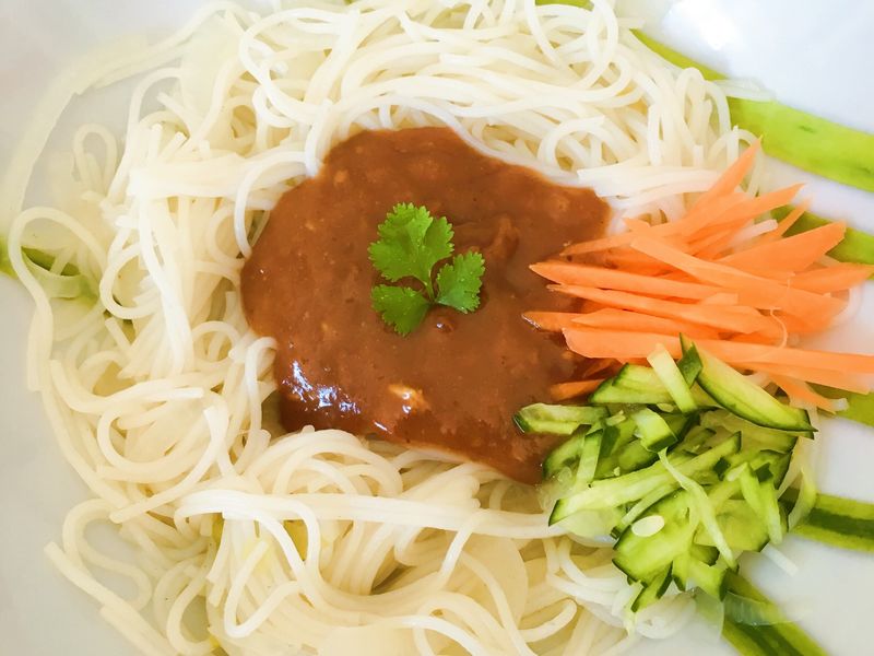 自創麻醬麵