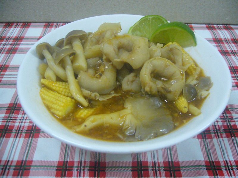 泰式酸辣魚餃湯