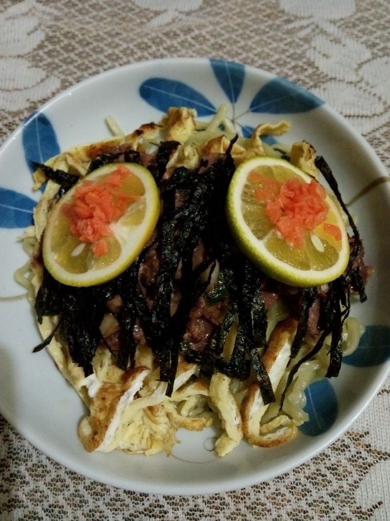 牛肉玉翠拉麵