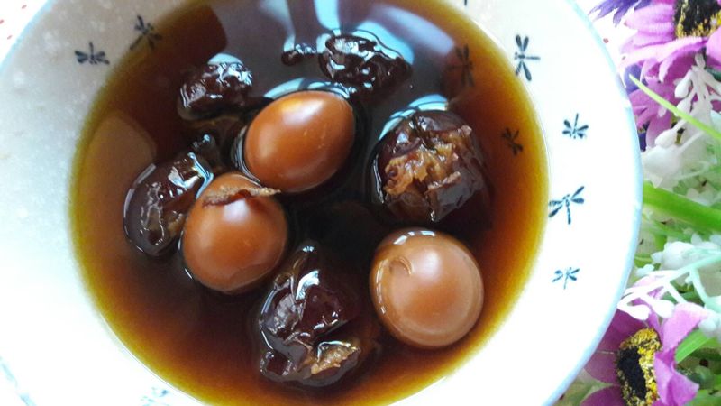 黑糖紅棗鵪鶉蛋甜湯
