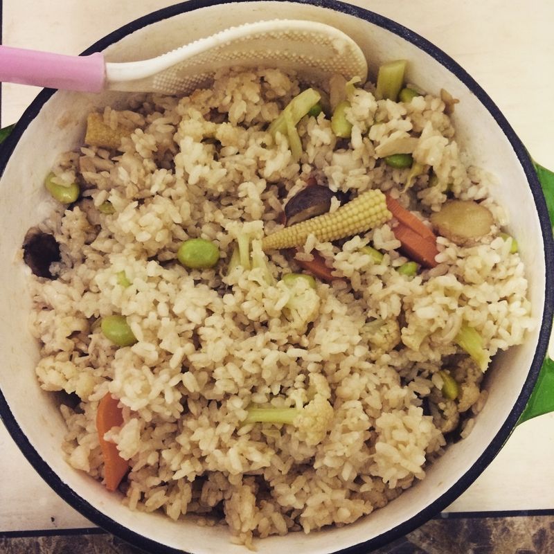【鑄鐵鍋】一鍋到底麻油菇菇炊飯