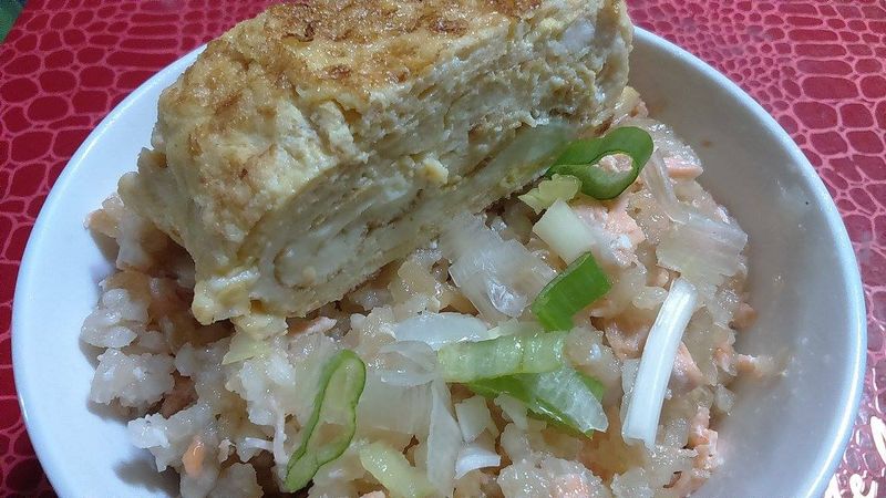 【電鍋版】-日式鮭魚飯