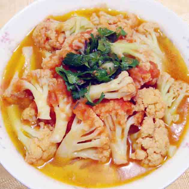 【厚生廚房】番茄炒白花椰