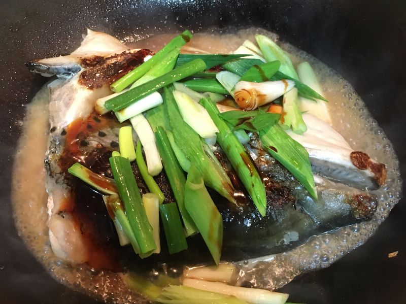 鮭魚頭火鍋