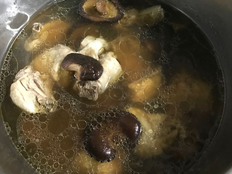 香菇雞湯