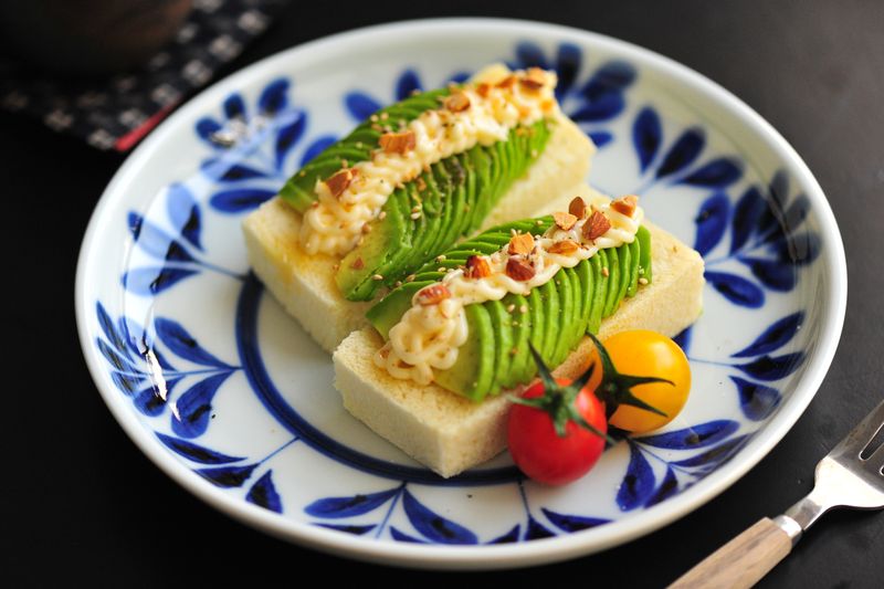 酪梨吐司