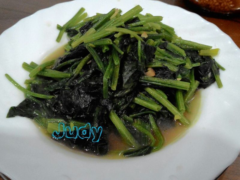 清炒菠菜(小撇步)