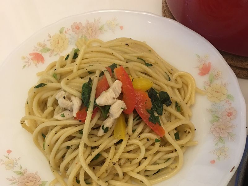 彩椒雞柳義大利麵