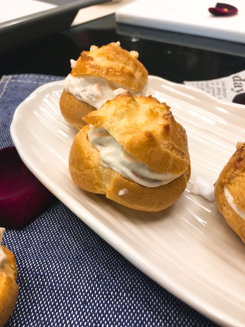 【Tomiz小食堂】珍珠脆糖卡士達泡芙