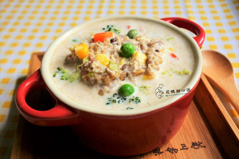 牛奶燕麥蔬菜粥