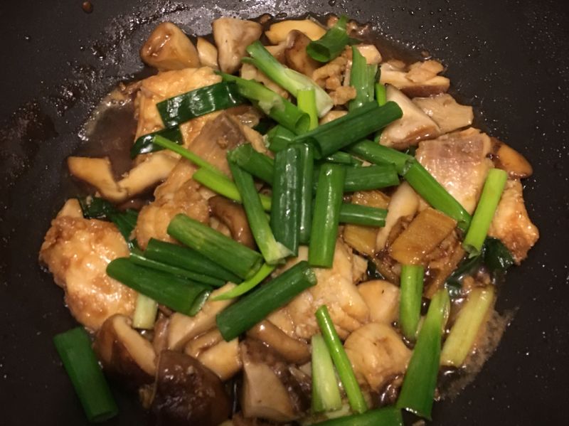 三杯菇菇魚～魚是遇見菇