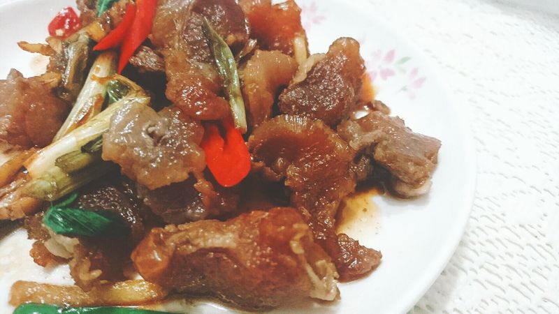 居酒屋料理-牛筋煮兩吃(台式口味~)