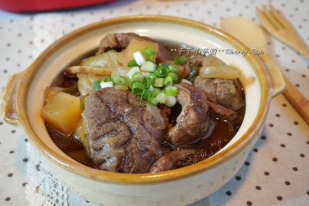 醬油滷牛肉