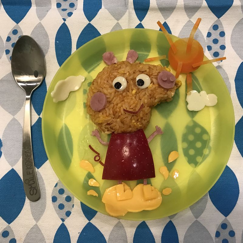 佩佩豬蛋炒飯