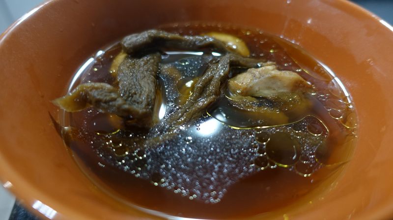 老菜脯雞湯