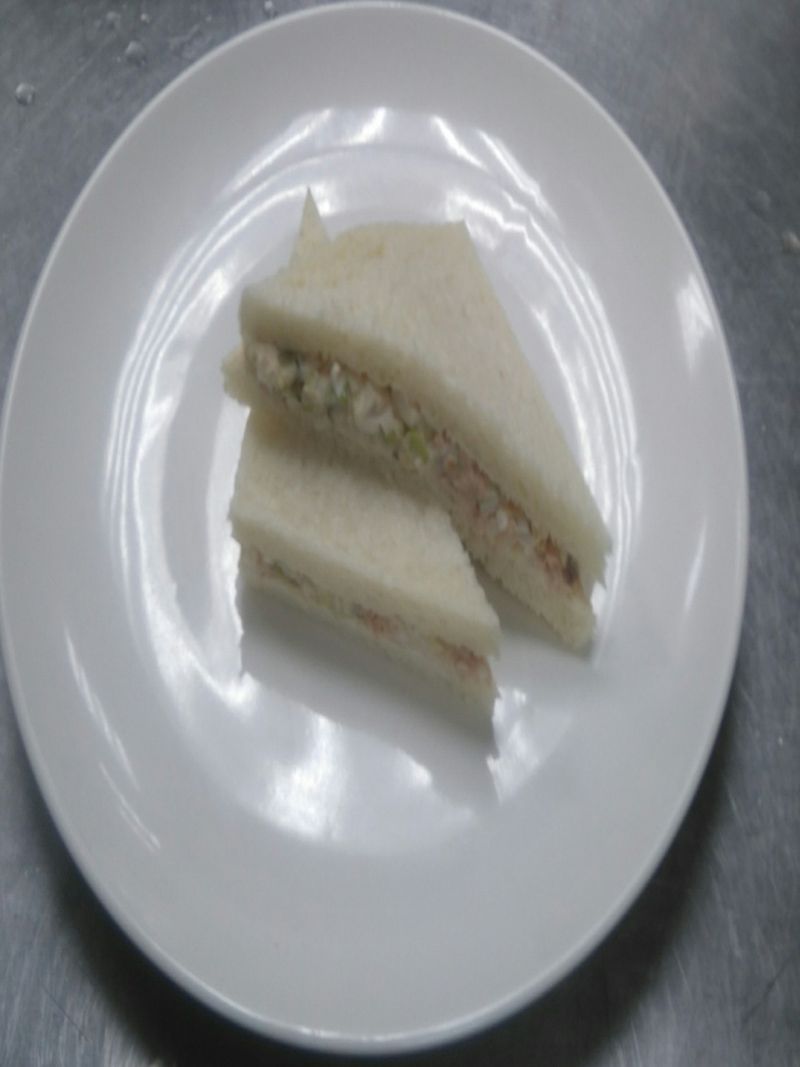 鮪魚沙拉三明治