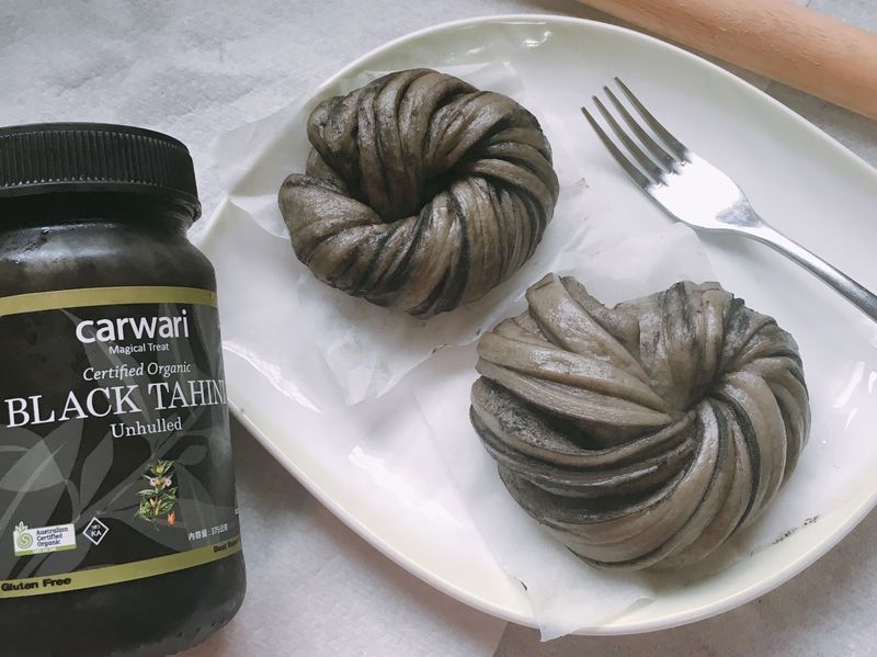 芝麻饅頭