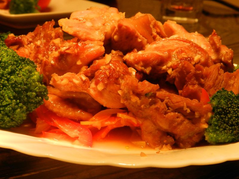 蒜香烤雞肉