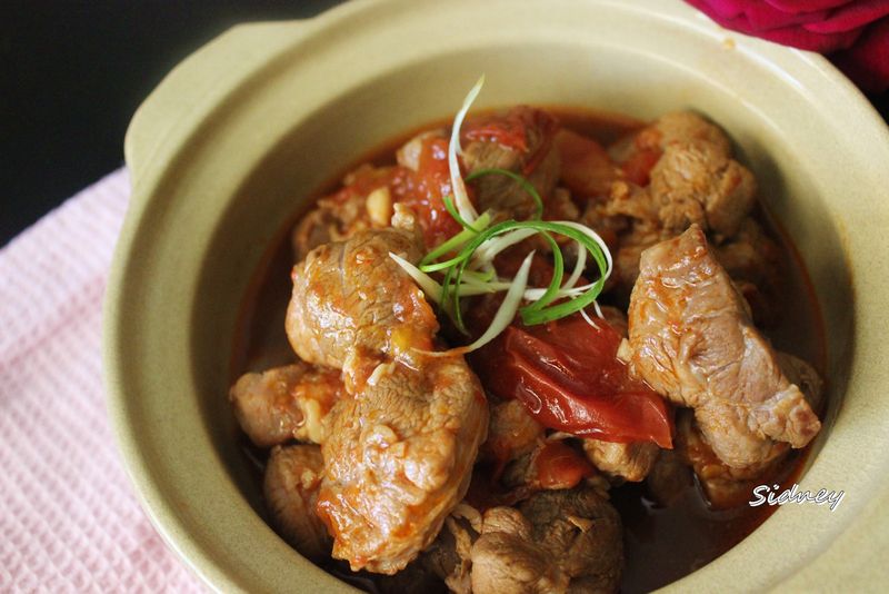 番茄燉豬腱子肉