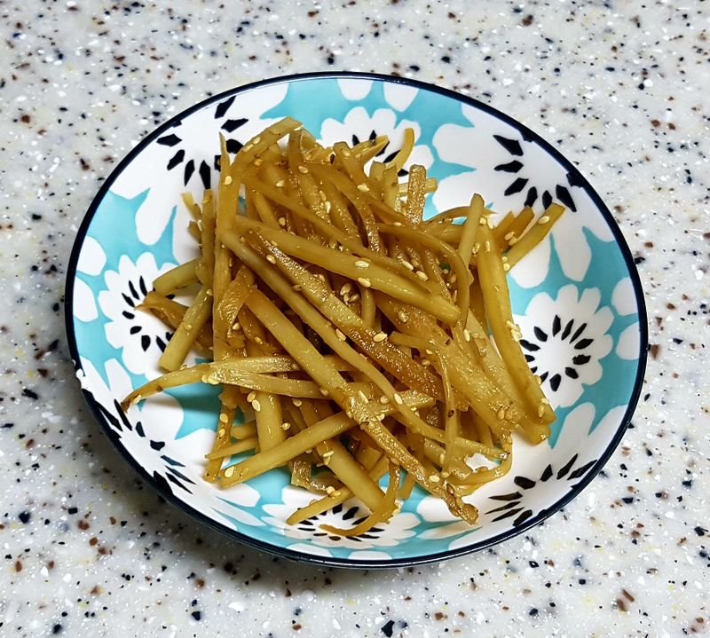 (韓式)醬燒牛蒡絲 우엉조림